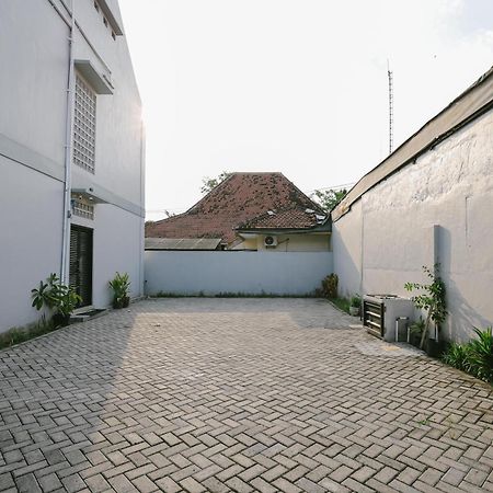מלון Urbanview B Syariah Lumajang By Reddoorz מראה חיצוני תמונה